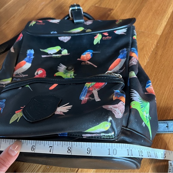 Used backpack - Picture 2 of 6